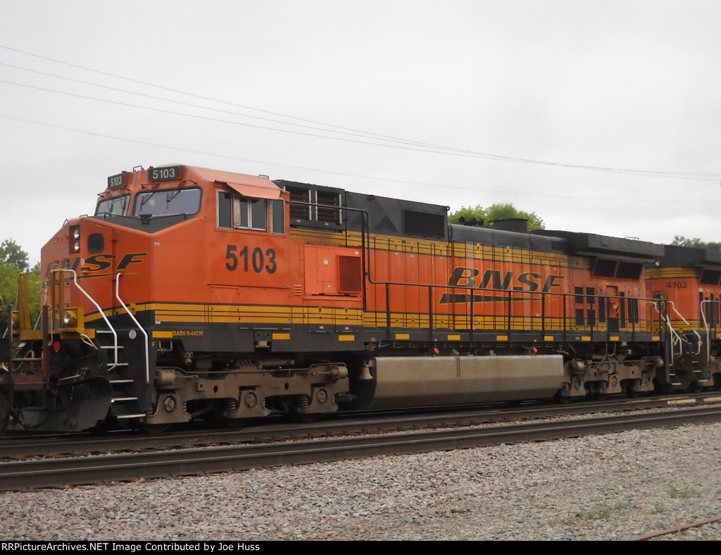 BNSF 5103